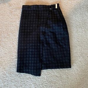 H&M Textured Black Midi Skirt